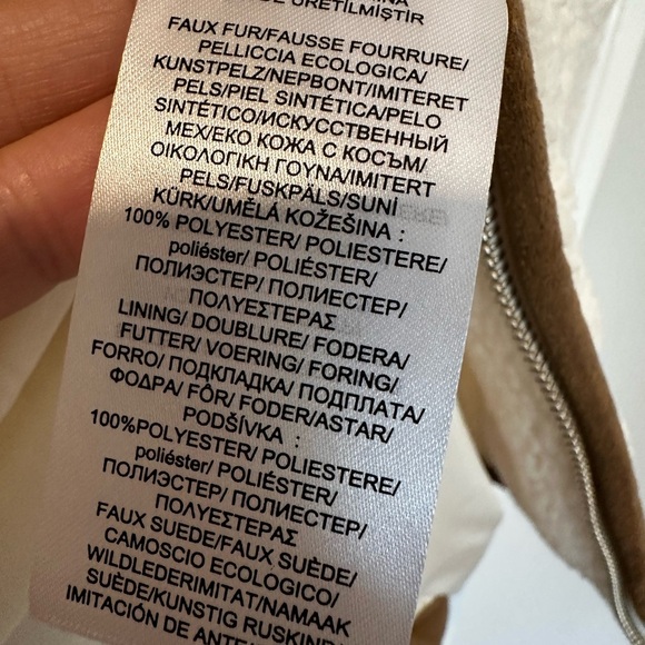 Lauren Ralph Lauren Women’s Large Diamond Quilted.  Faux Fur. Full Zip Long Vest - Picture 11 of 16